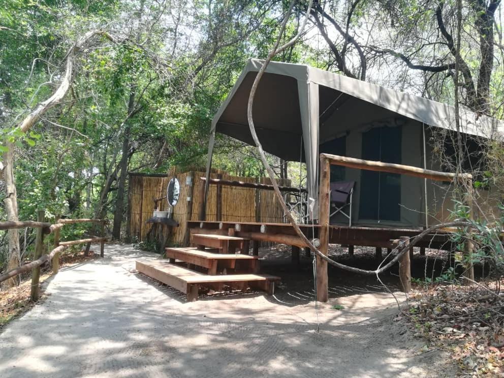 Askiesbos - Samochima Bush Camp Shakawe Exterior photo