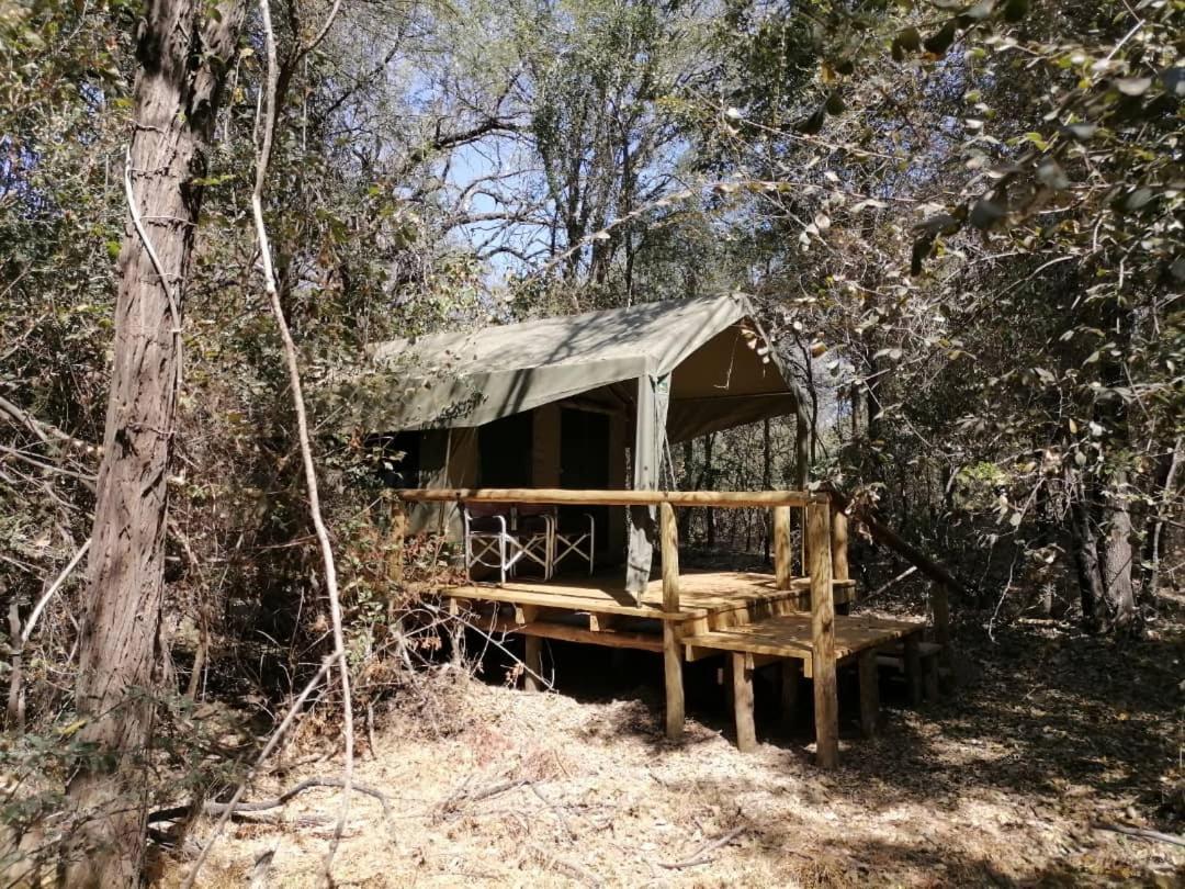 Askiesbos - Samochima Bush Camp Shakawe Exterior photo